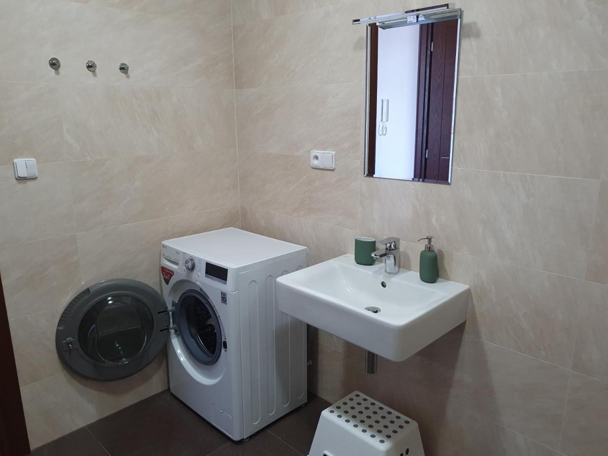 Appartamento Apartmán s wellness Karlovy Vary Esterno foto